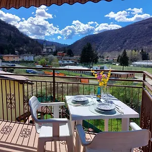 Casa Sassello - Menta , Dumenza Italien